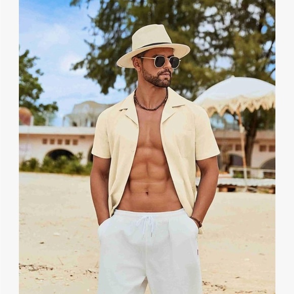 Men's cloud cream Short Sleeve Button Down Shirt - Picture 5 of 7